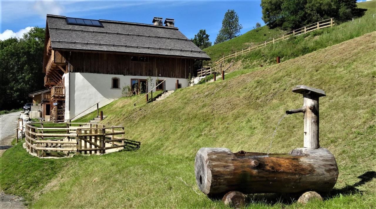 Le Toi Du Monde Acomodação com café da manhã Flumet Exterior foto