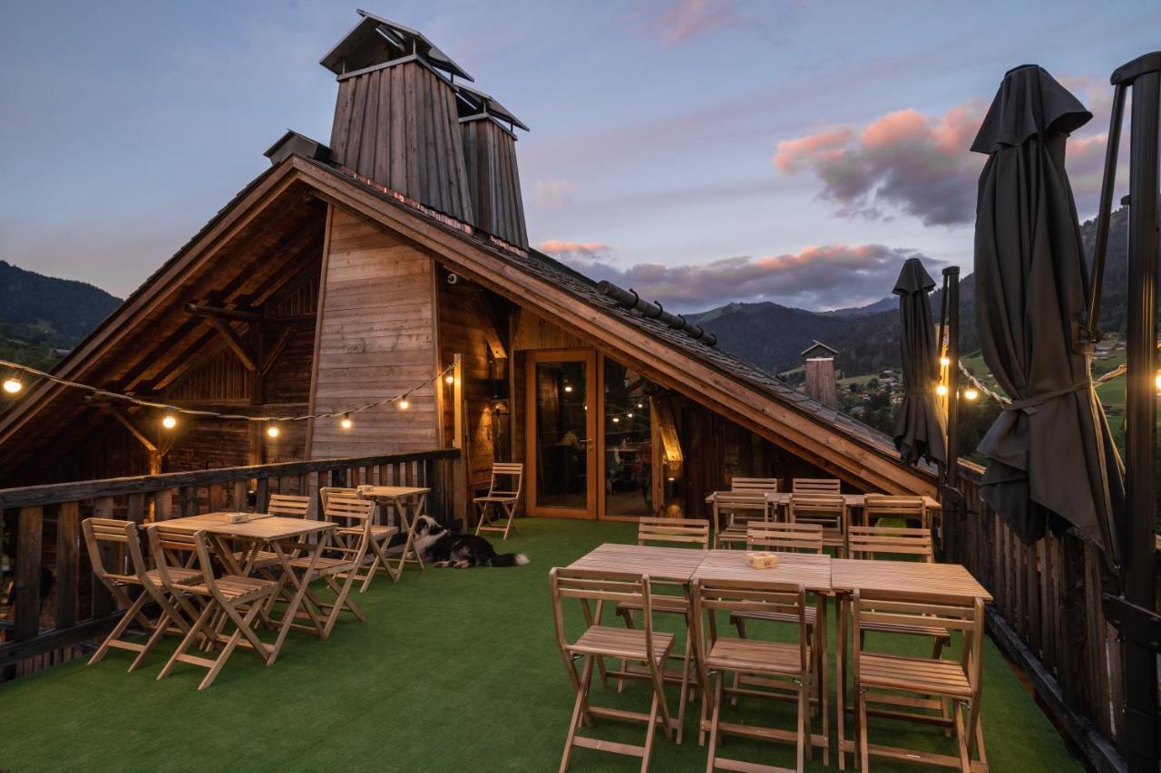 Le Toi Du Monde Acomodação com café da manhã Flumet Exterior foto