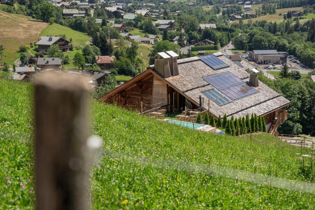 Le Toi Du Monde Acomodação com café da manhã Flumet Exterior foto