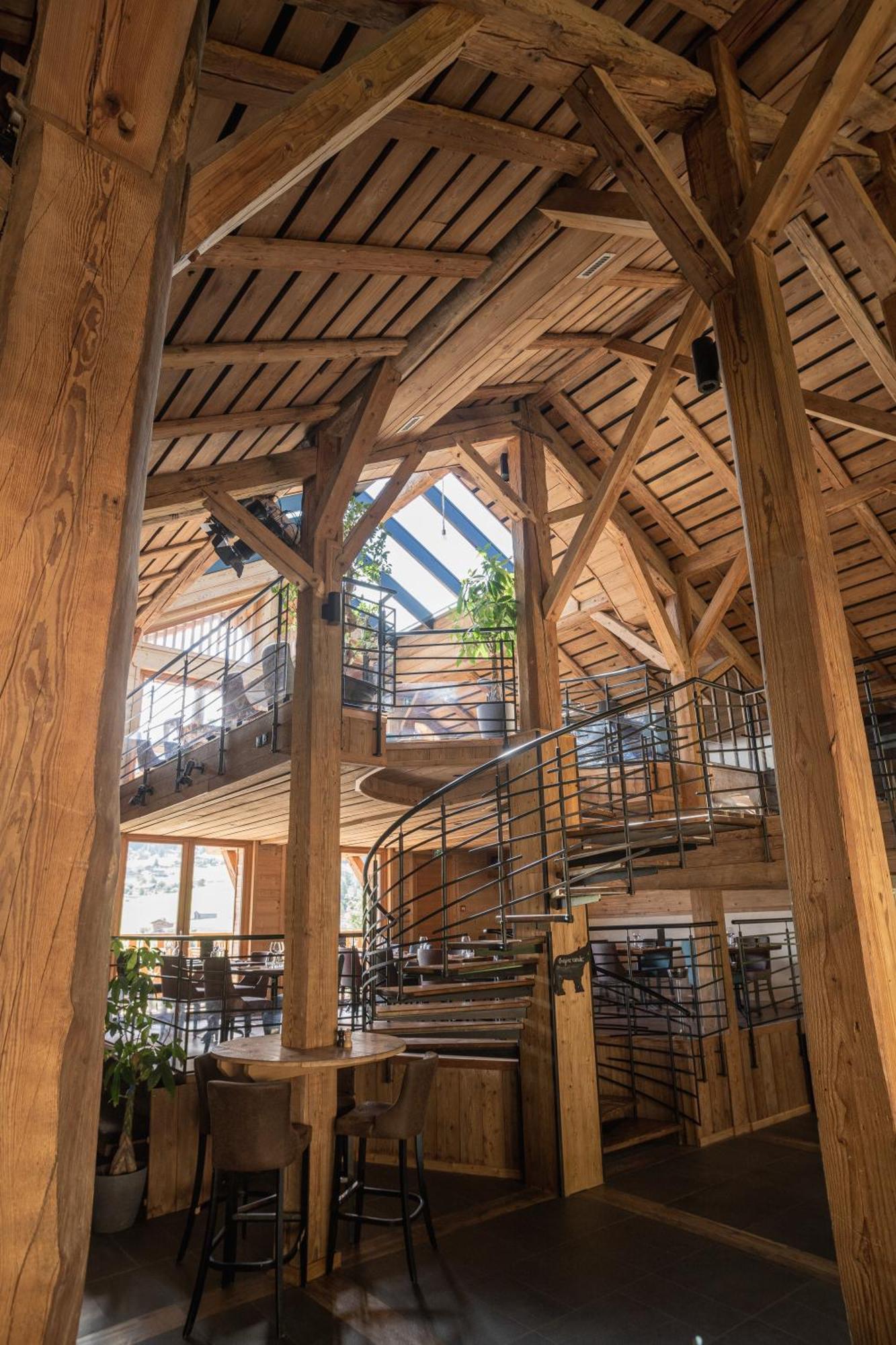 Le Toi Du Monde Acomodação com café da manhã Flumet Exterior foto