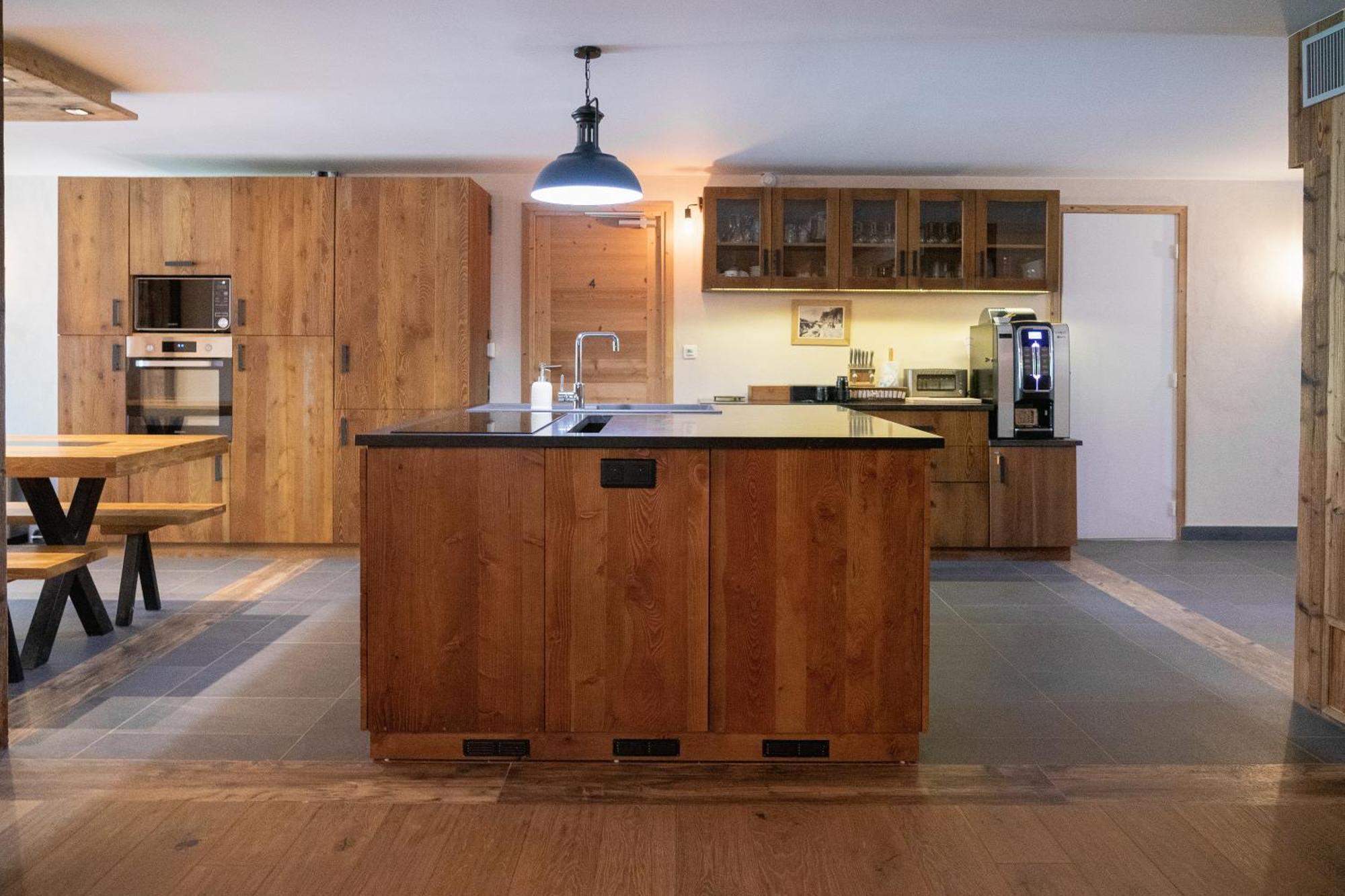 Le Toi Du Monde Acomodação com café da manhã Flumet Exterior foto